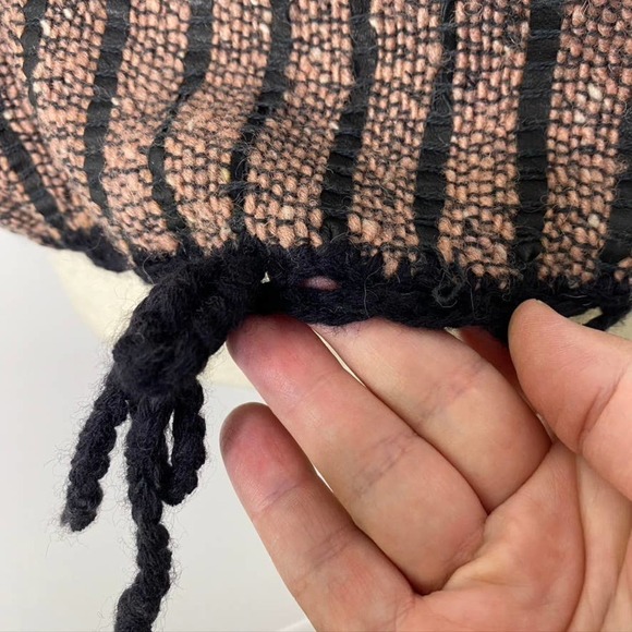 Frog Hollow Creates Handwoven Sweater - Picture 3 of 12